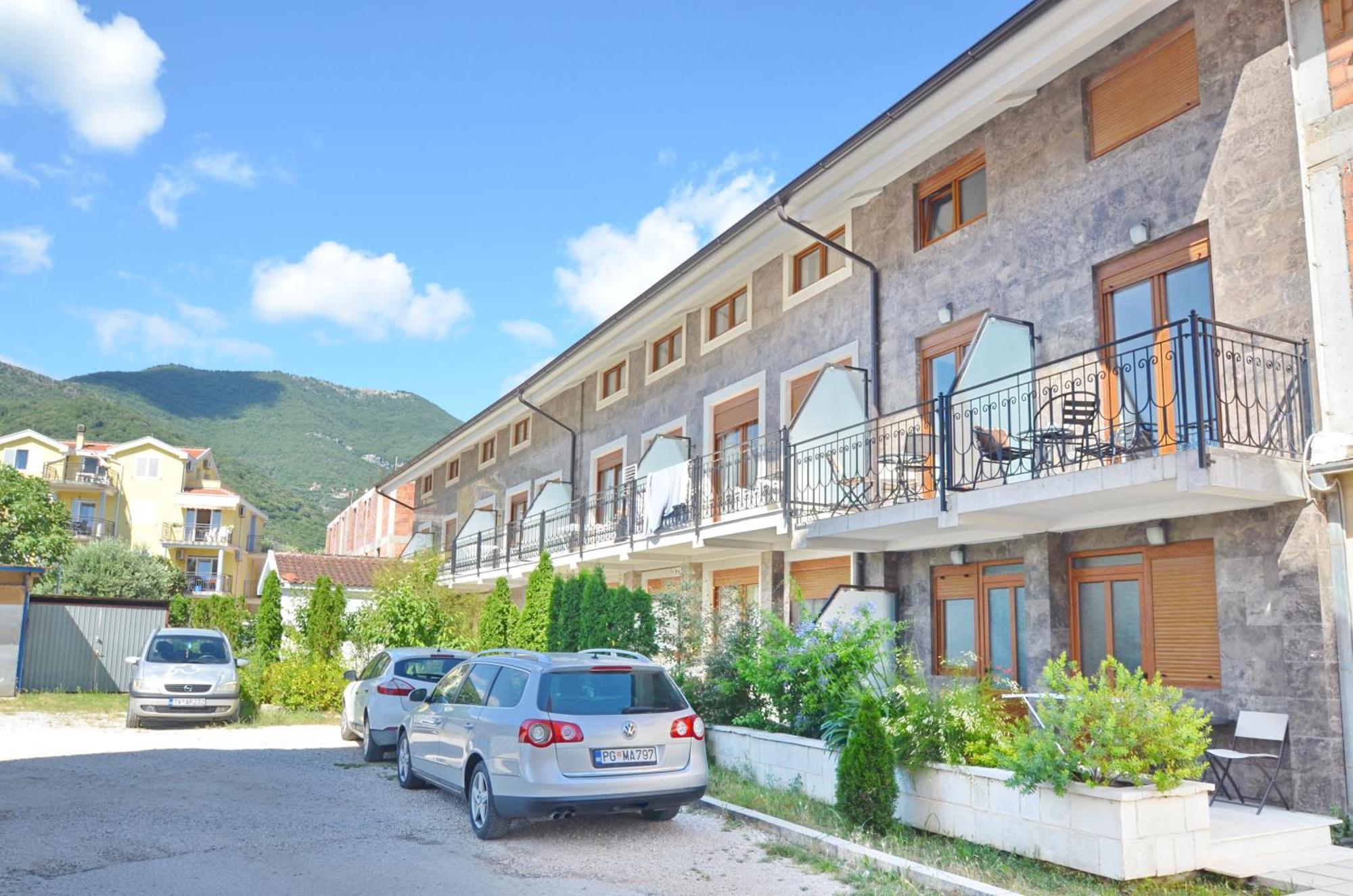 Trojanovic Apartments Tivat Ngoại thất bức ảnh